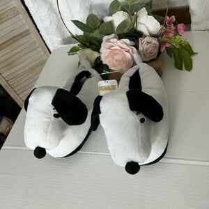 Peanuts Snoopy Black and White Slippers